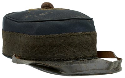 Lot 736 - A VICTORIAN OFFICER'S FORAGE CAP